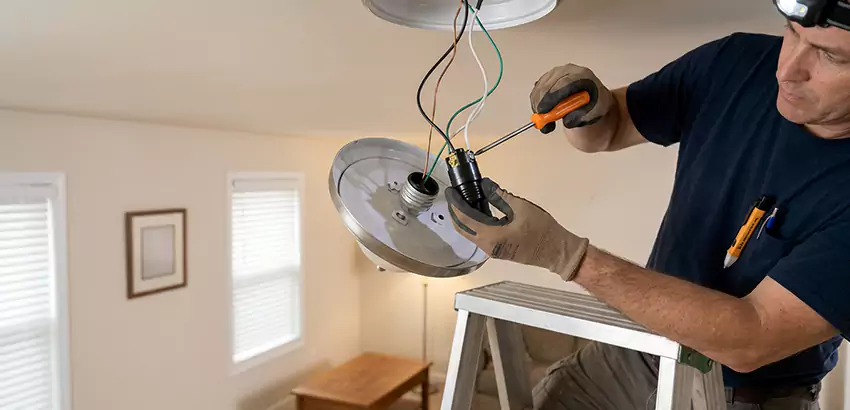 Outdoor and Landscape Light Socket Replacement in Billerica